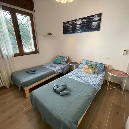 Surfer's Paradise Apartamento