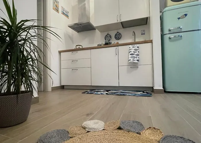 Surfer's Paradise Apartment *