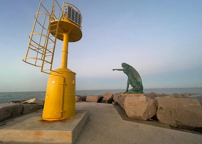 Surfer's Paradise Rimini