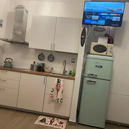 Surfer's Paradise Apartman